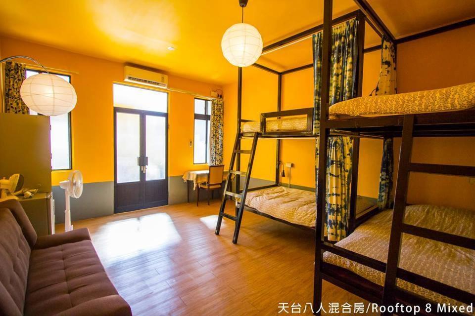 Rainbow Wave Surfing Hostel Hằng Xuân Cổ Trấn Ngoại thất bức ảnh